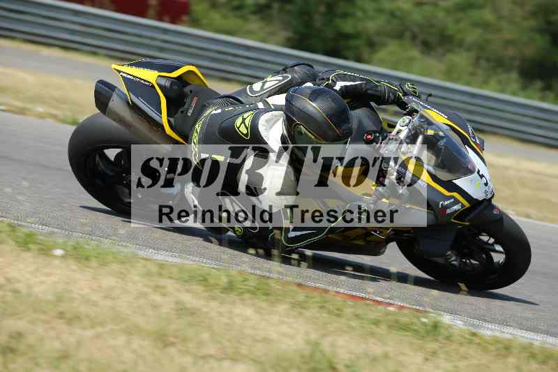 /Archiv-2023/28 05.06.2023 Moto Club Anneau du Rhin/rouge-expert/5